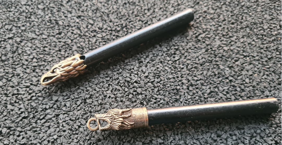 Firesteel ( ferroceriumrod) Wolf of Arend brons handvat groter met kop - Afbeelding 3