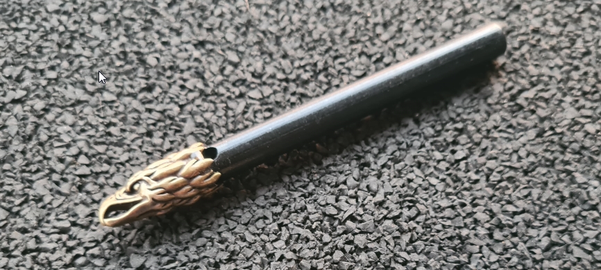 Firesteel ( ferroceriumrod) Wolf of Arend brons handvat groter met kop - Afbeelding 4