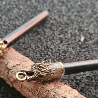 Firesteel ( ferroceriumrod)  Wolf of Arend brons handvat groter met kop